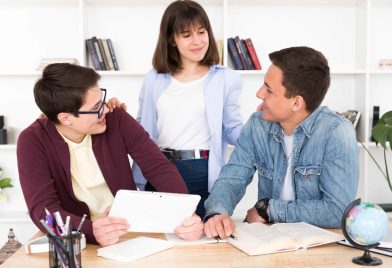 students-library-studying-together_11zon